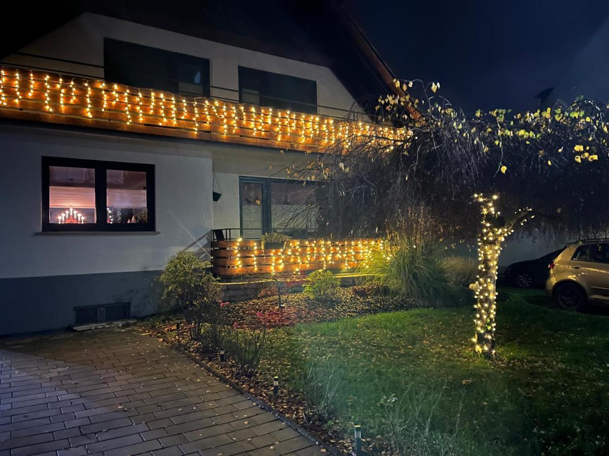 Ferienwohnung Christa Bullay Exterior photo